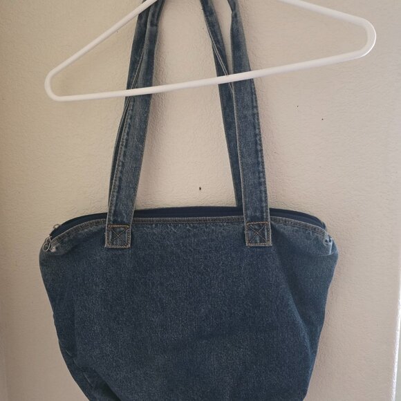 Handmade Upcycled Denim Shoulder Bag with Pockets - Picture 3 of 4